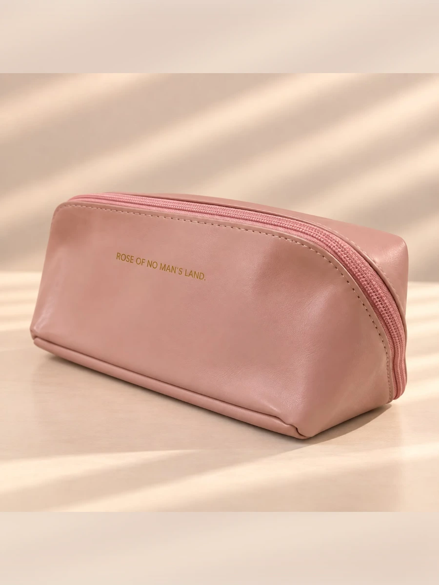 Necessaire
